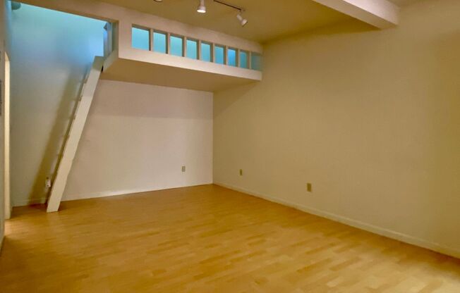 Remodeled Studio Apartment in Mountain View near Tech Companies!