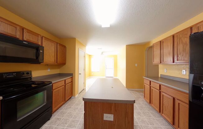 3 beds, 2 baths, $1,625