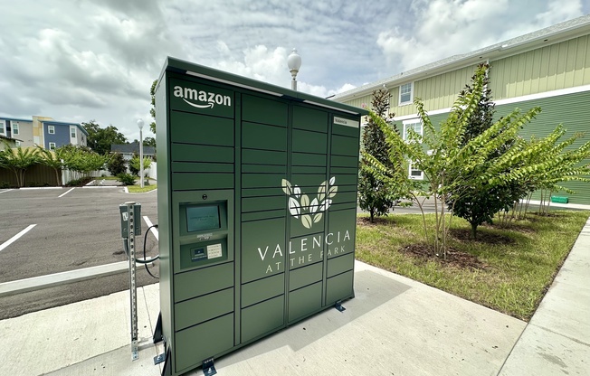 Amazon Locker