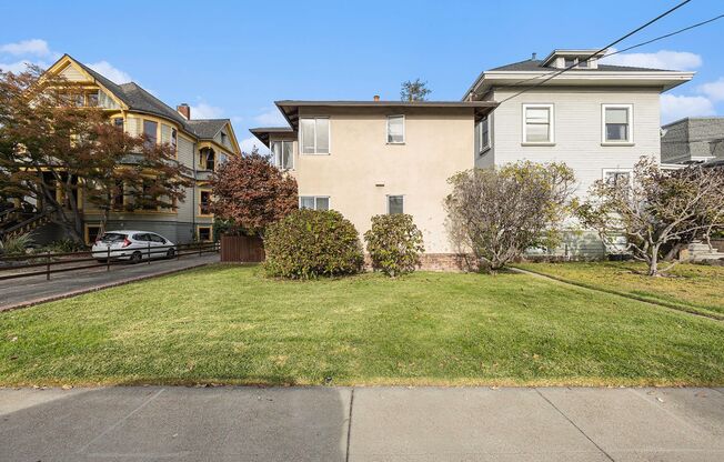 2145 Santa Clara Ave #H - Studio | 1 Bath