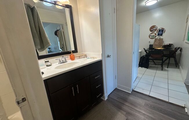 1 bed, 1 bath, $1,195, Unit 309