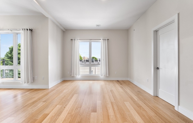 488 DORCHESTER AVE