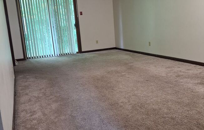 2 beds, 1.5 baths, 1,000 sqft, $1,650, Unit 8167-8167B