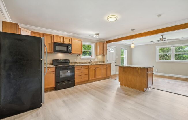 Now Available – Charming 3BR/2BA Home Near Downtown Durham!