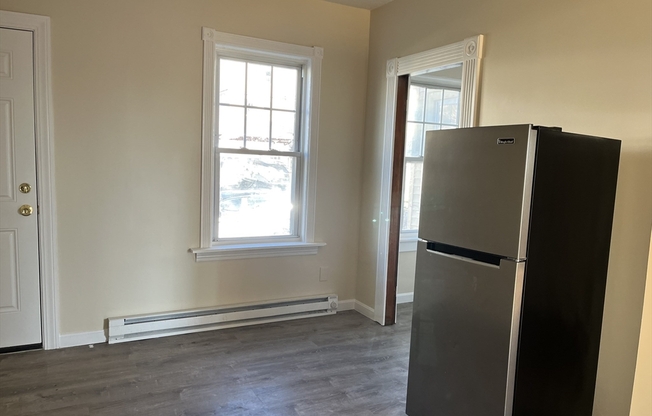 1 bed, 1 bath, 550 sqft, $1,400, Unit 1B