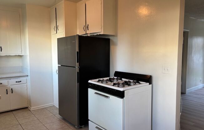 Coldwater Canyon 4961