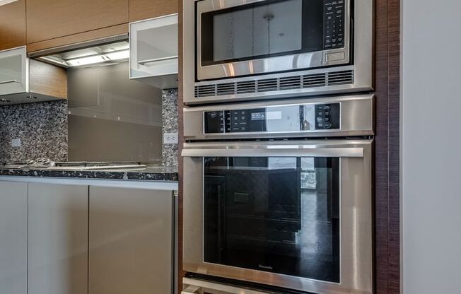 2 beds, 2.5 baths, $16,495