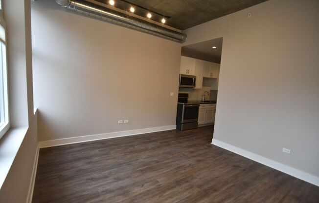 Studio, 1 bath, 468 sqft, $2,050, Unit 3833-610
