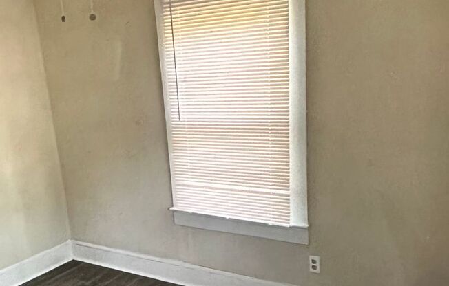 Spacious 2 Bed House - Waiting for you to Call HOME!
