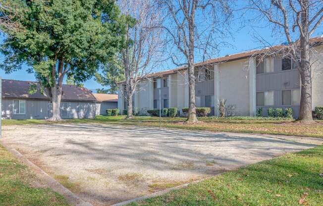 Citrus Grove Apartments