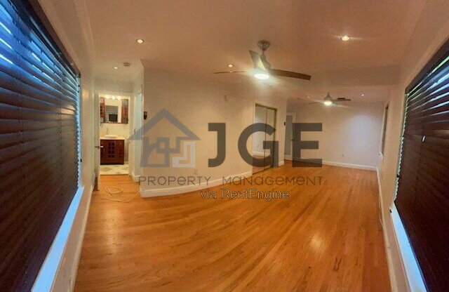 3 beds, 2 baths, 1,535 sqft, $3,300