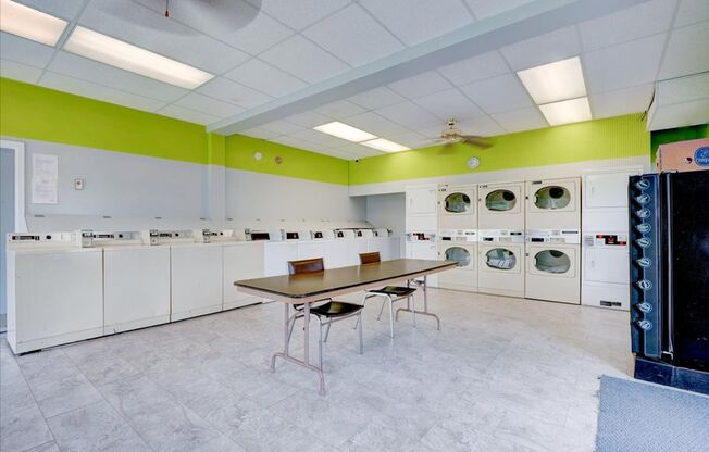 2 beds, 1 bath, 900 sqft, $1,195, Unit 1875 Johnson Road