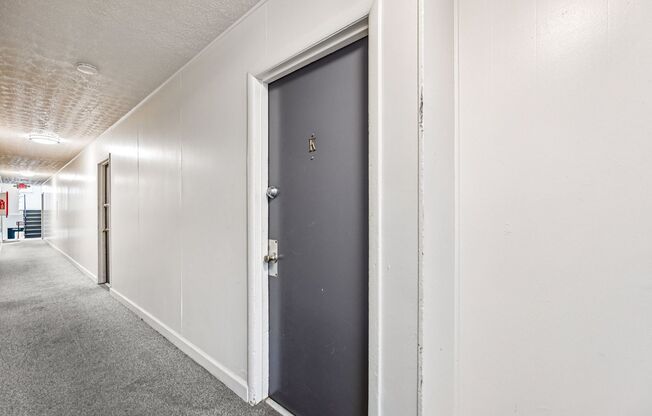 2 beds, 1 bath, 665 sqft, $950, Unit 1732P