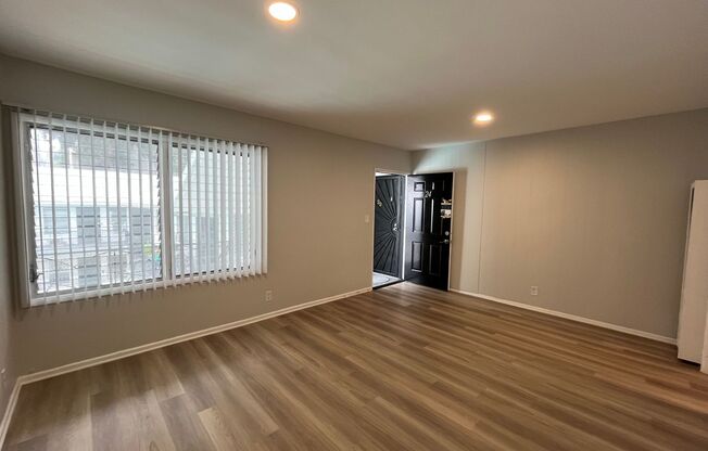 1 bed, 1 bath, 600 sqft, $1,695, Unit 24