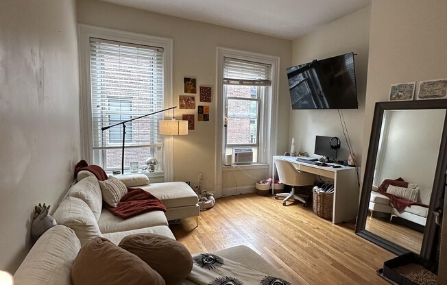 544 COLUMBUS AVE