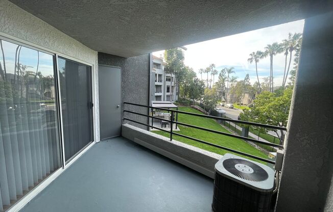 2 beds, 2 baths, 960 sqft, $3,410, Unit A-212