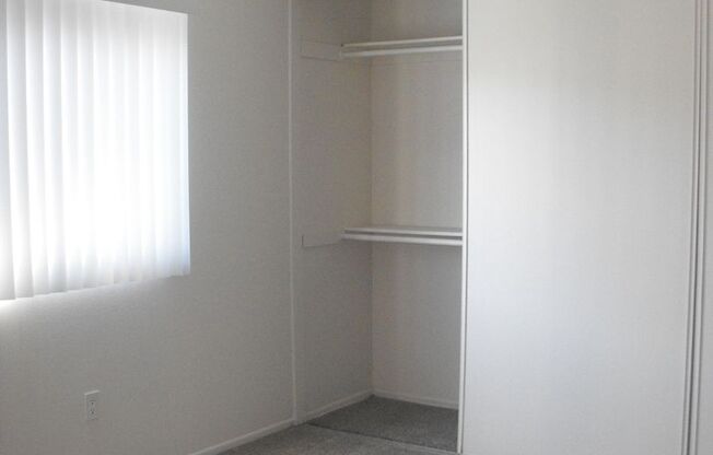 2 beds, 1.5 baths, 900 sqft, $2,467, Unit Unit 05Q