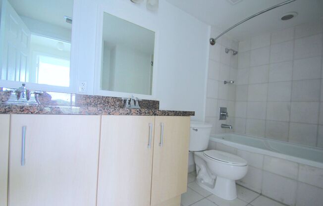 1 bed, 1 bath, 924 sqft, $2,800, Unit Unit 311