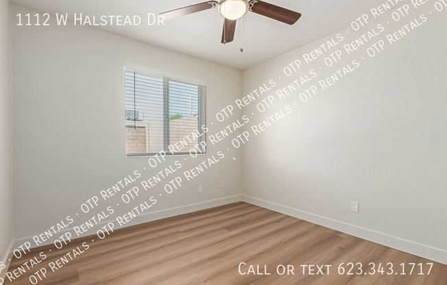 1112 W HALSTEAD DR
