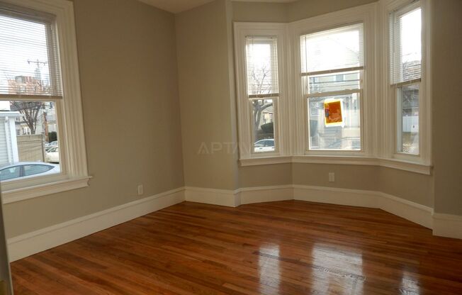 11 Park Ave, Somerville MA