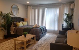 1 bed, 1 bath, $1,400, Unit Unit 26