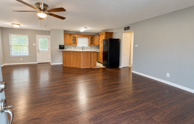 3 beds, 2 baths, $1,795