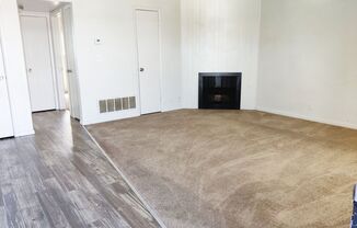 4371 / 4365 S Fairbourne Ave