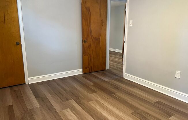 2 beds, 1 bath, 800 sqft, $1,840, Unit 6224 Fifth Ave. #315F
