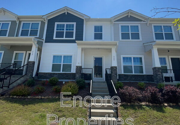 908 ROBBIE JACKSON LN
