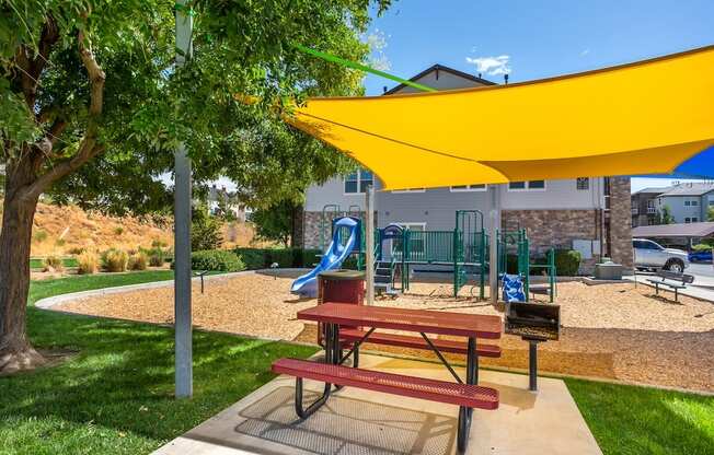 Picnic and BBQ Area at San Moritz