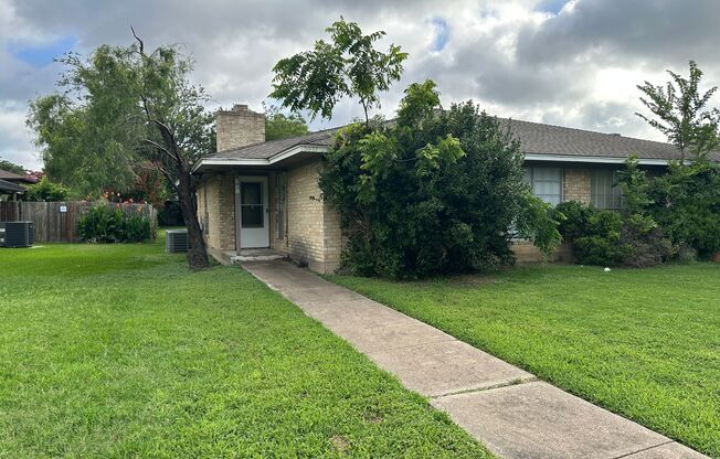 Great Duplex in Irving!