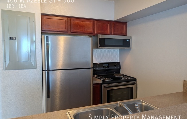 406 W AZEELE STREET