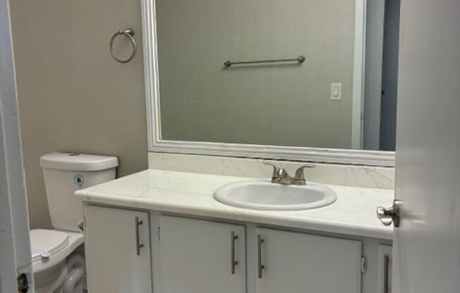 2 beds, 2 baths, 997 sqft, $1,500, Unit MA 131