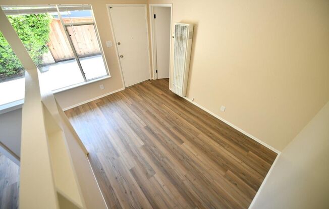 1p690 - 1225 Ashby Ave.