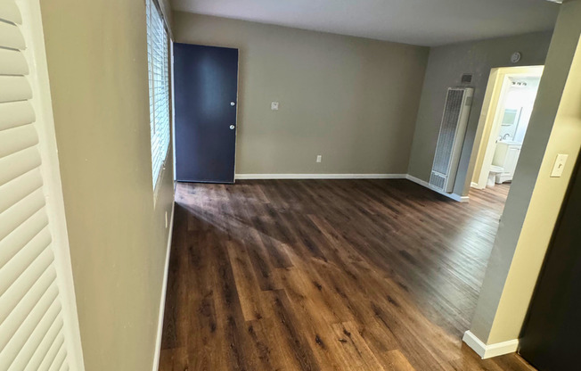 India and Kettner Street