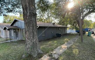 3 beds, 1 bath, $1,625