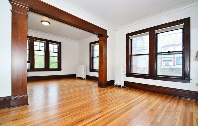 1 bed, 1 bath, 410 sqft, $985, Unit 3 - 31