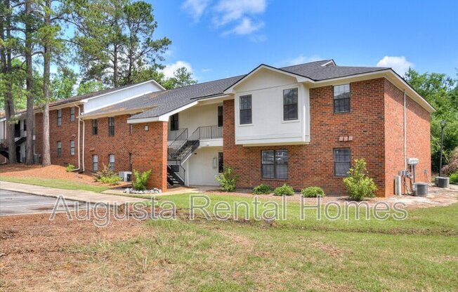2515 CTR W PKWY