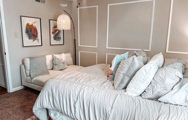 Town & Country Apartments