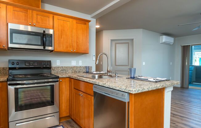 1 bed, 1 bath, 718 sqft, $1,795, Unit C-323