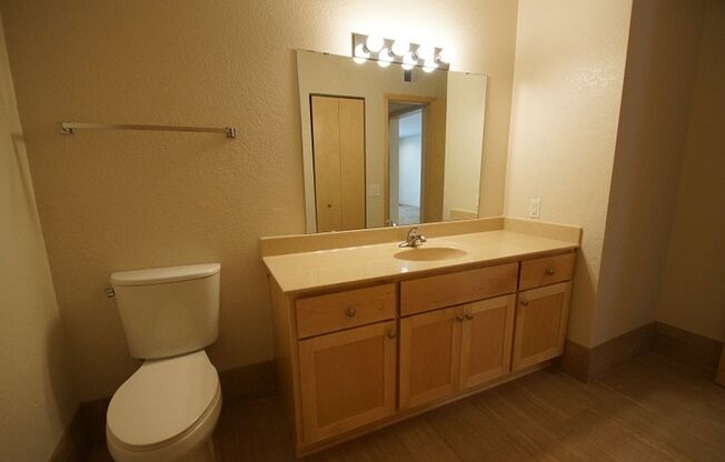 1 bed, 1 bath, 780 sqft, $1,374, Unit 104