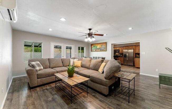 2080 East Greenway Drive