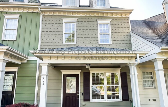 205 OLD GRV LN