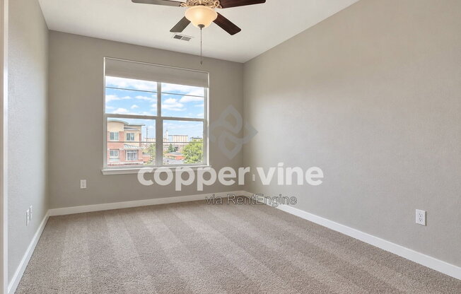 2 beds, 2 baths, 1,052 sqft, $1,965, Unit 522