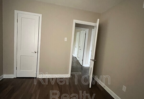 3362 ROSAMOND AVE