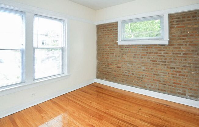 2 beds, 1 bath, 725 sqft, $2,795, Unit 859-3N