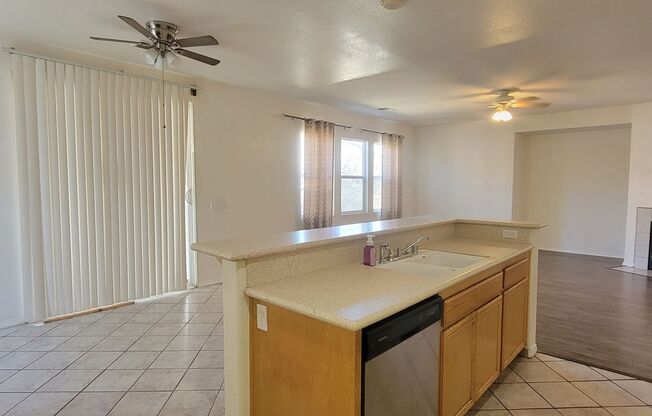 3 beds, 2.5 baths, $2,950