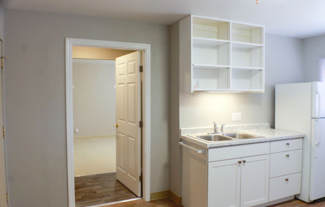 1 bed, 1 bath, 382 sqft, $845, Unit 606