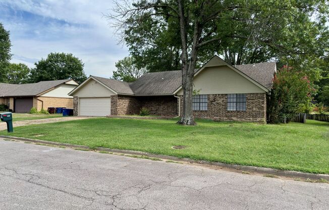 Beautiful 3 Bed 2 Bath Home for Rent in Fort Smith!