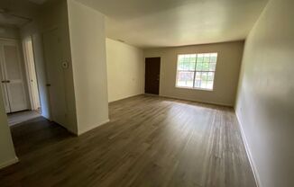 2 beds, 1 bath, $975, Unit Apt A